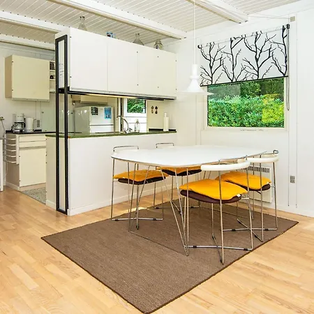 Tranquil Lakeside Retreat In Ry-by Traum Σπίτι διακοπών *