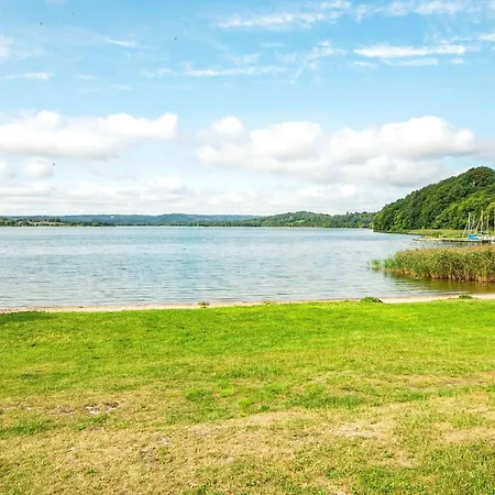 Tranquil Lakeside Retreat In Ry-by Traum Σπίτι διακοπών *