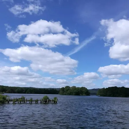 Tranquil Lakeside Retreat In Ry-by Traum *