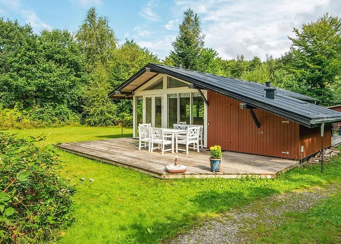 بيت للعطل Tranquil Lakeside Retreat In Ry-by Traum Ry